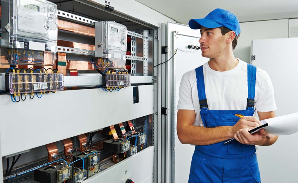 electrician working on current