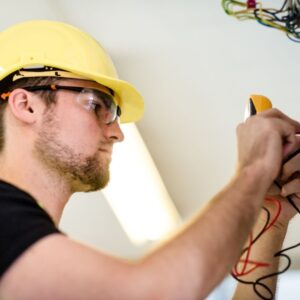 img of an electrician  